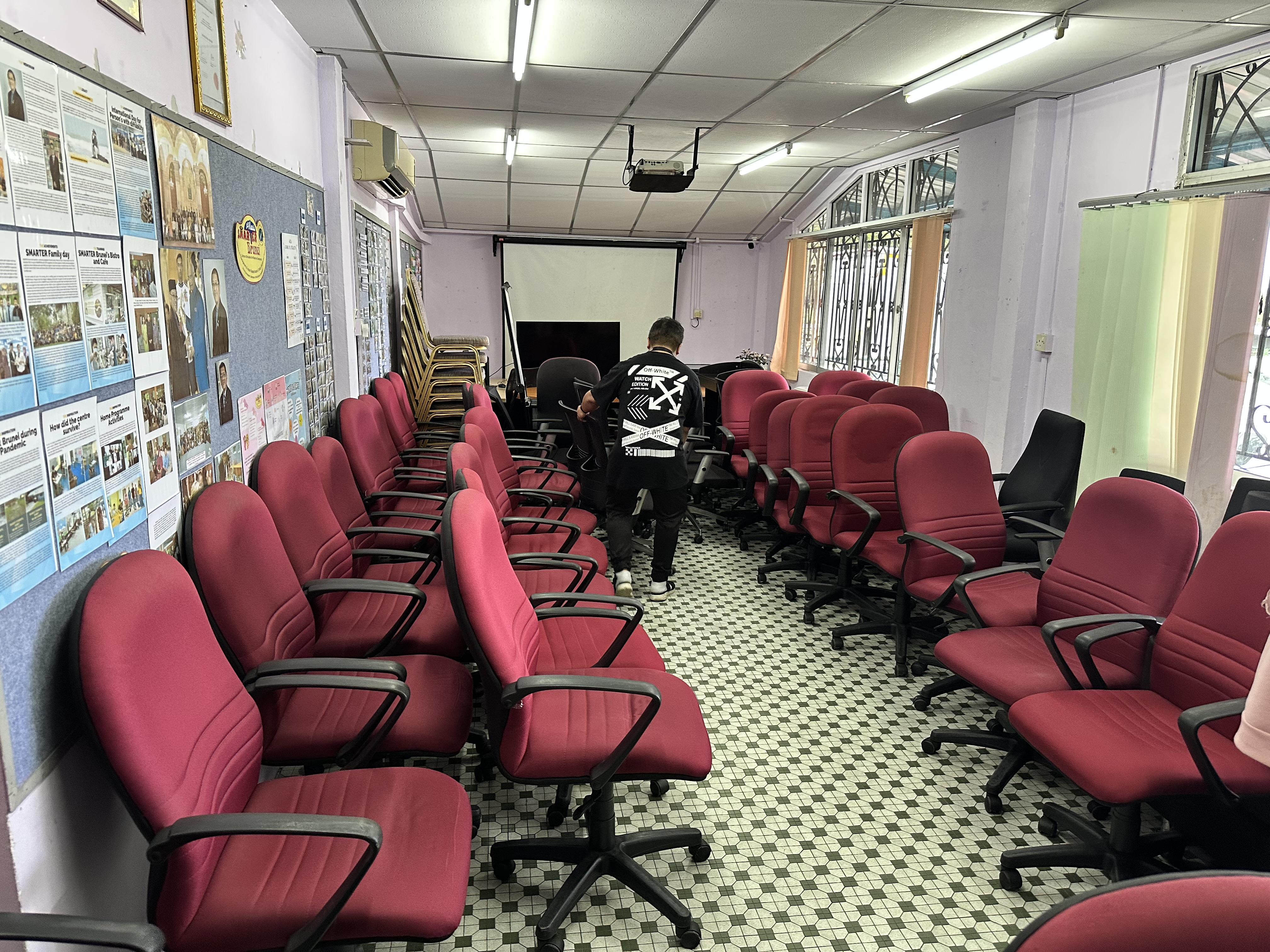 Furniture Delivery Round 1 - 25 Sep 2025_09