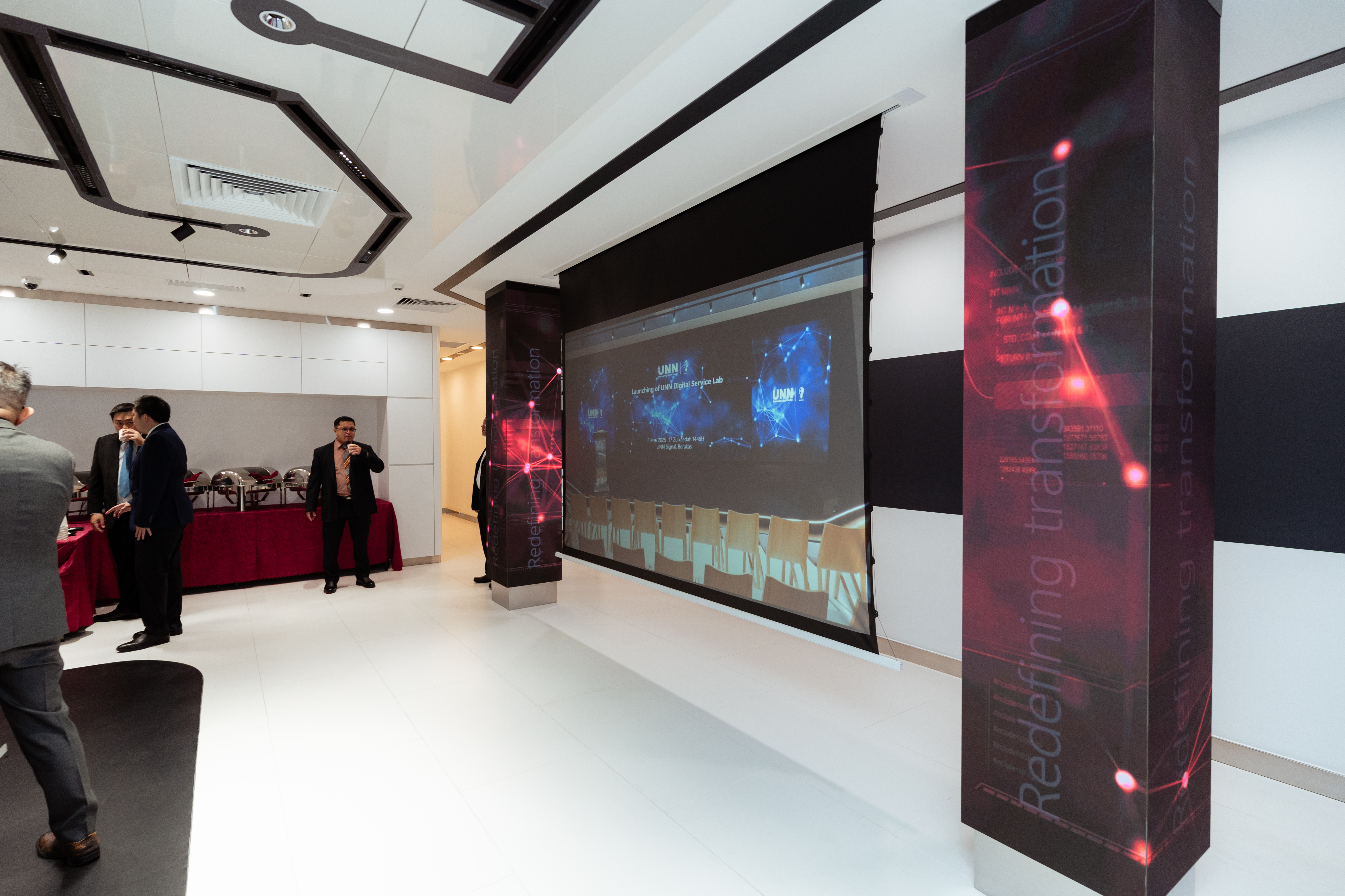 UNN Digital Service Lab houses cutting-edge innovative and modular features that allows flexibility of shaping the spaces to suit specific needs 02